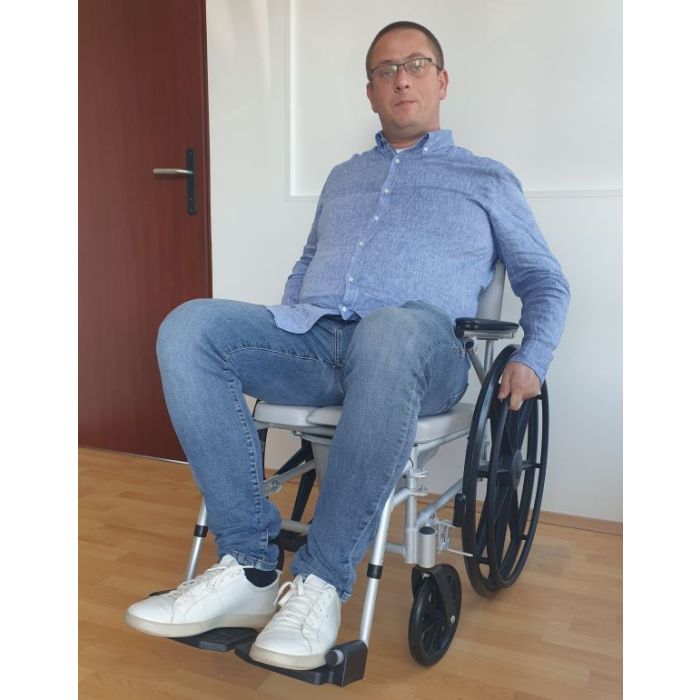 Moretti invalidski toaletni in tuš voziček