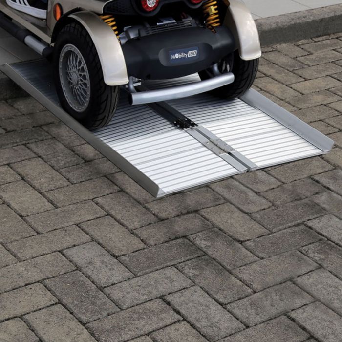 Zložljiva rampa za invalidske vozičke 61cm