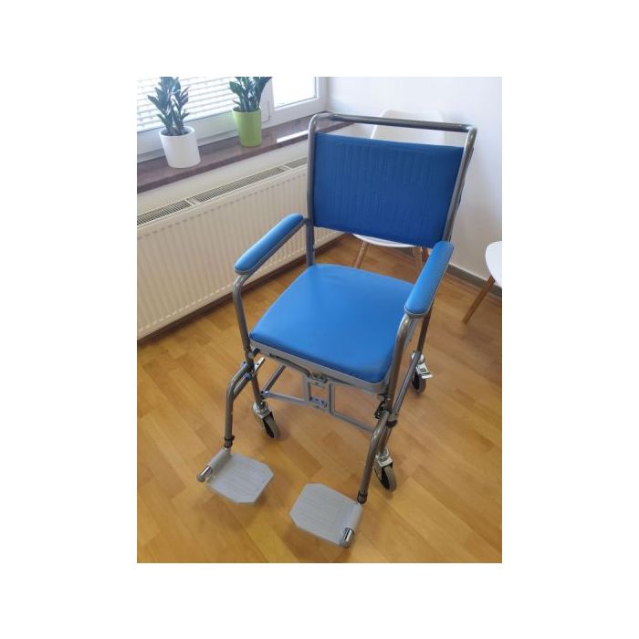 Sklopni toaletni voziček
